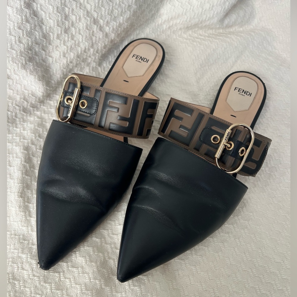 Fendi Embossed logo FF pointed mules